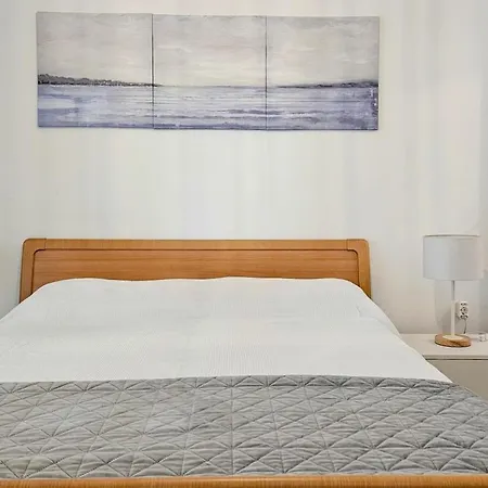 Viviana Azur * Novigrad Istria